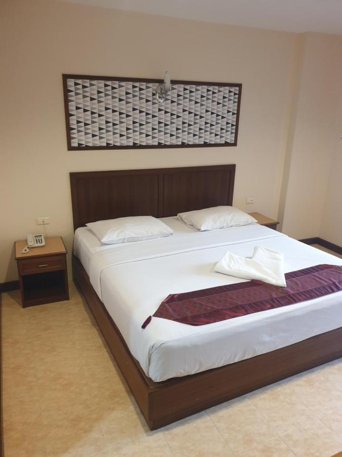 Sunview Place Pattaya Bagian luar foto