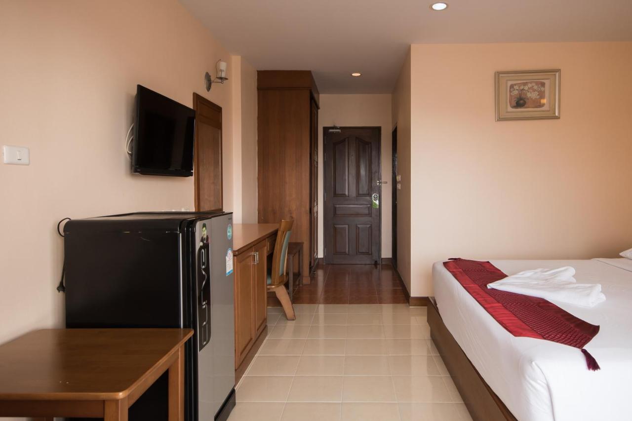 Sunview Place Pattaya Bagian luar foto