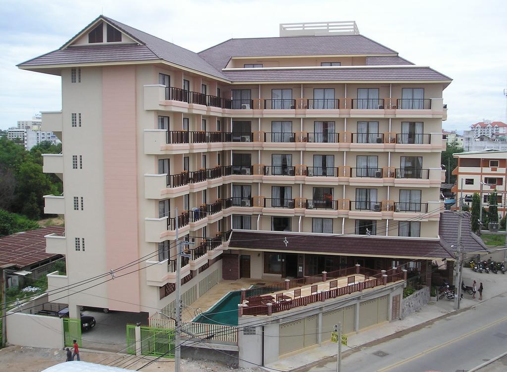 Sunview Place Pattaya Bagian luar foto