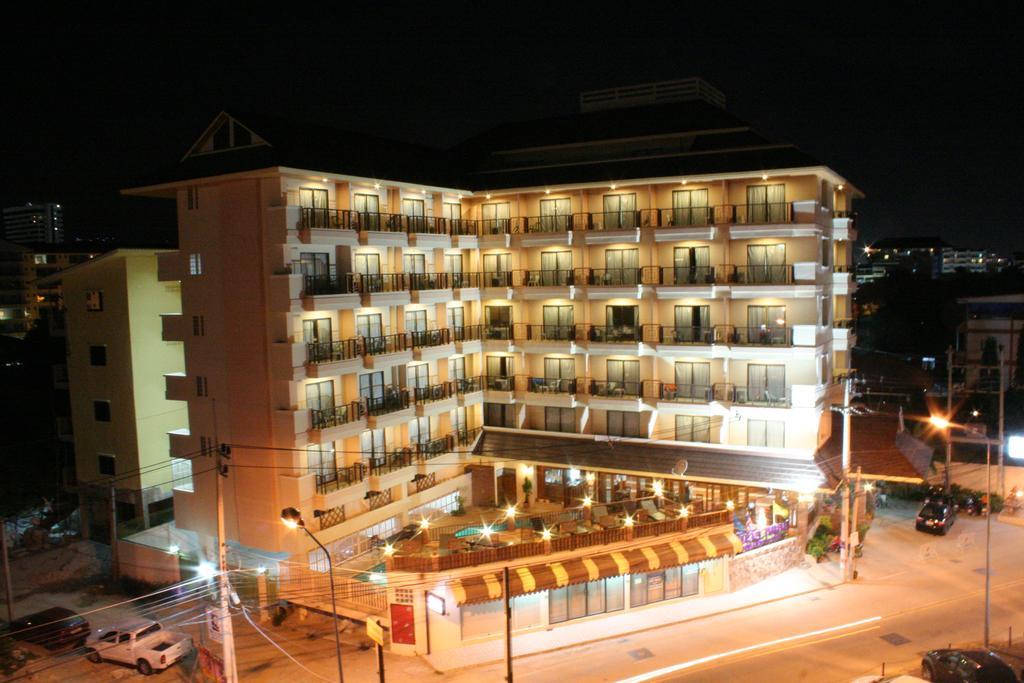 Sunview Place Pattaya Bagian luar foto