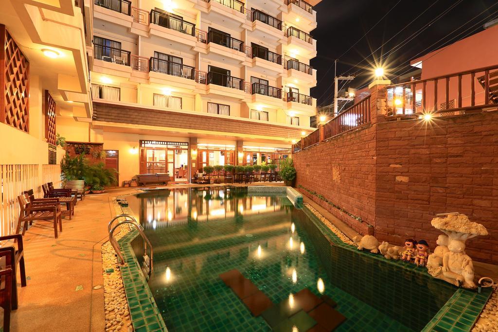 Sunview Place Pattaya Bagian luar foto